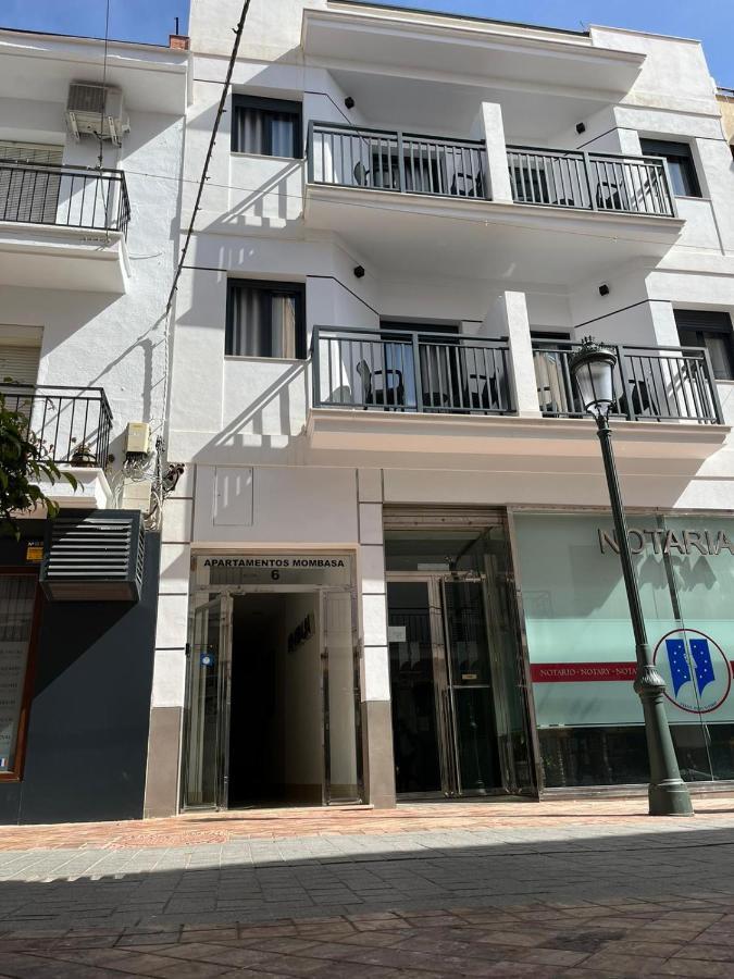 Apartamentos Mombasa 1 Planta ネルハ エクステリア 写真