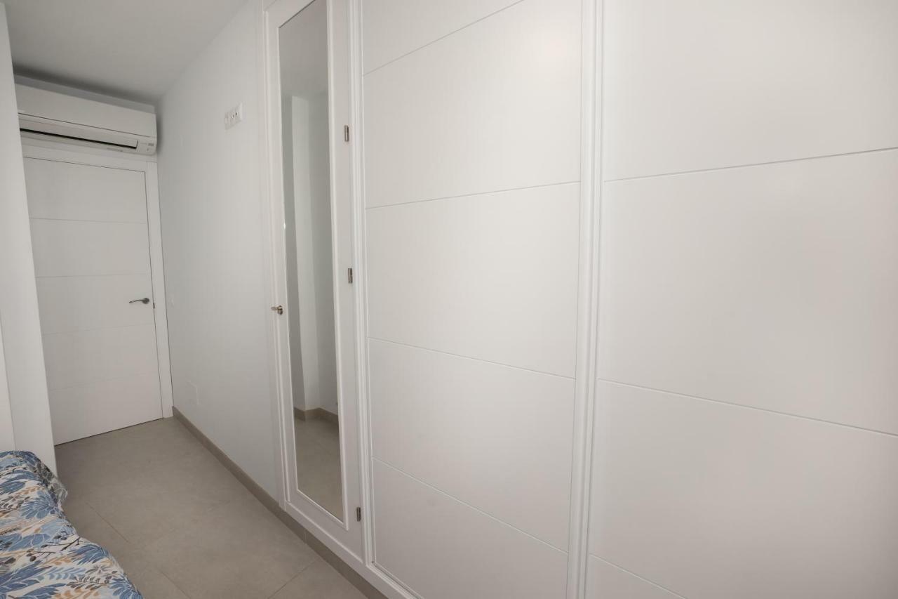 Apartamentos Mombasa 1 Planta ネルハ エクステリア 写真