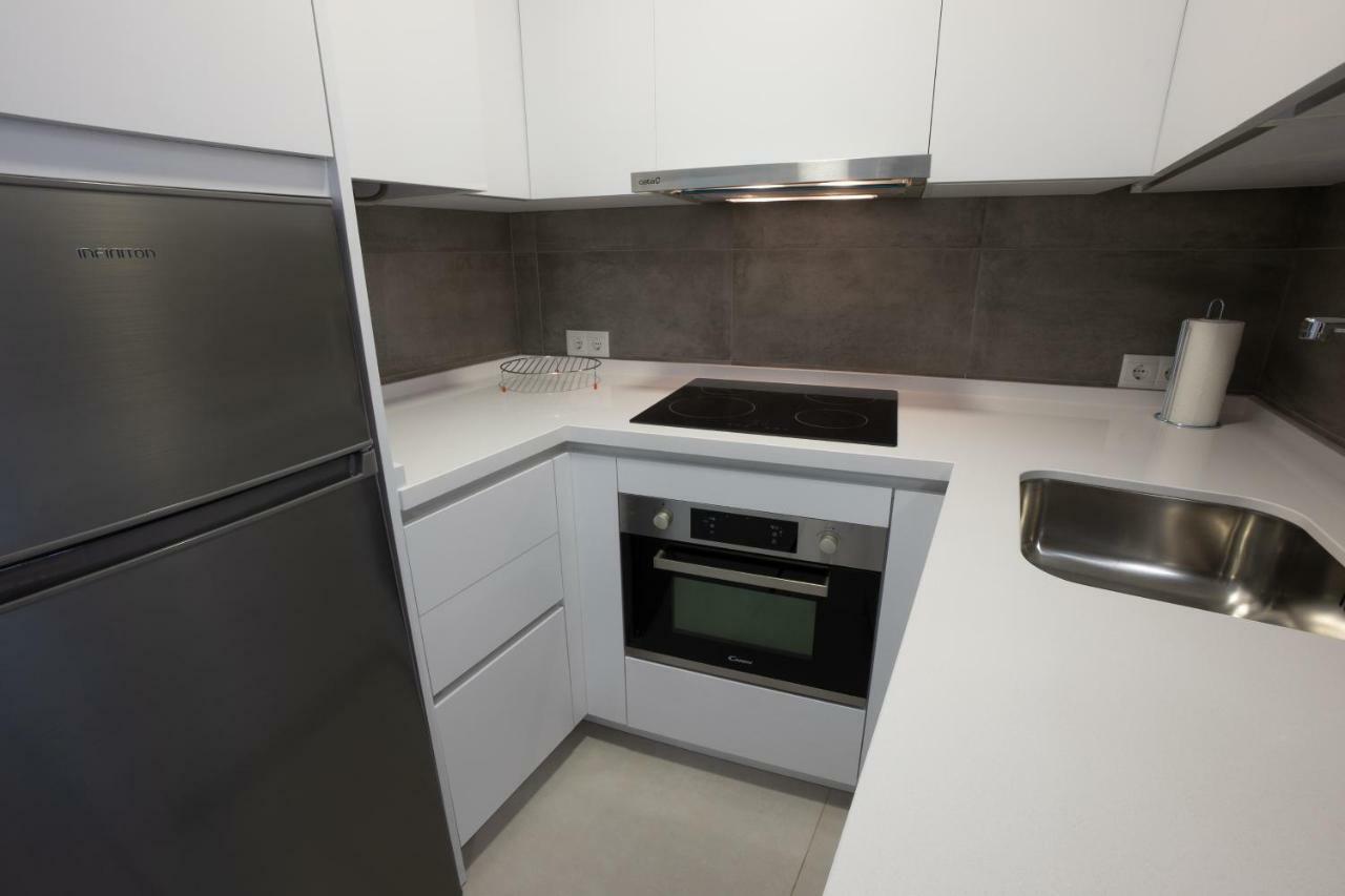 Apartamentos Mombasa 1 Planta ネルハ エクステリア 写真