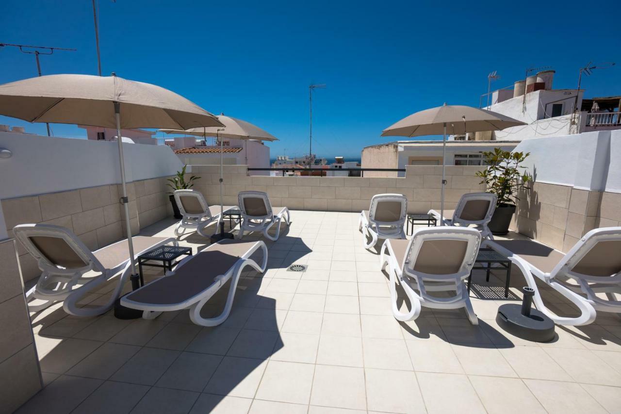 Apartamentos Mombasa 1 Planta ネルハ エクステリア 写真