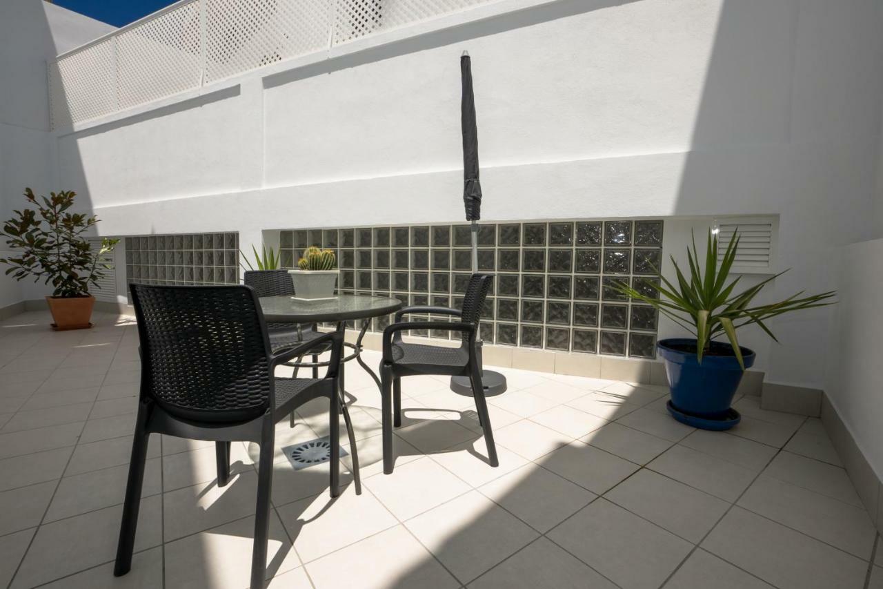 Apartamentos Mombasa 1 Planta ネルハ エクステリア 写真