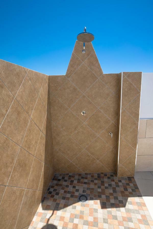 Apartamentos Mombasa 1 Planta ネルハ エクステリア 写真