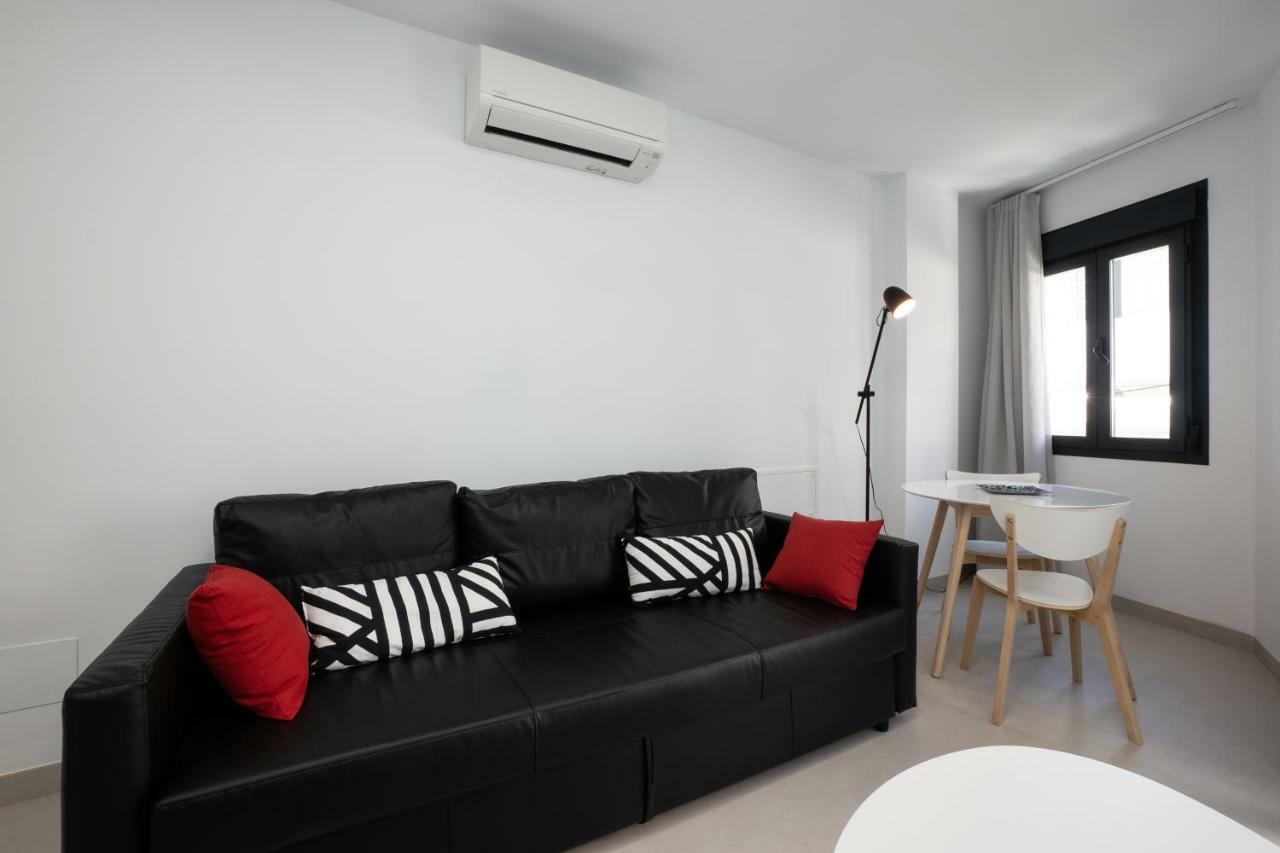 Apartamentos Mombasa 1 Planta ネルハ エクステリア 写真