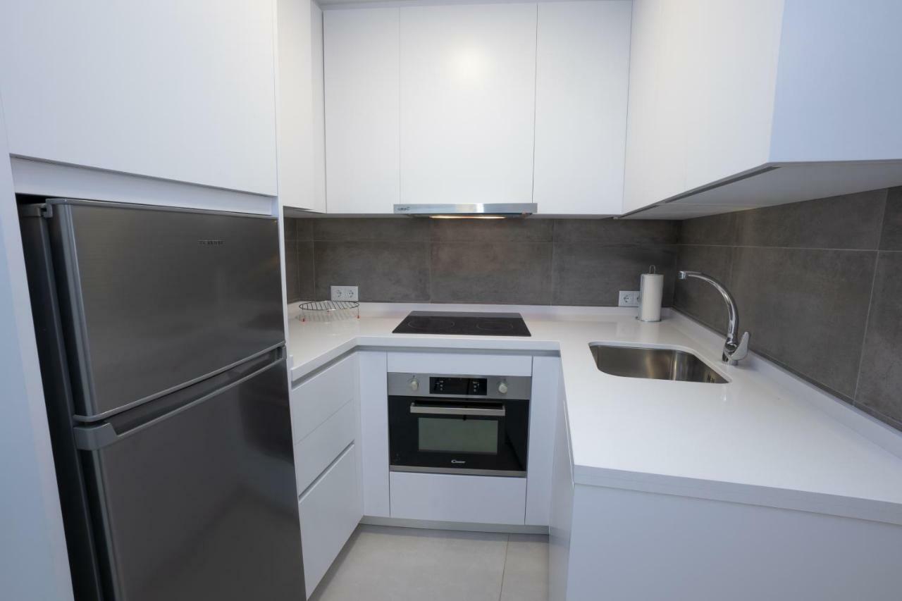 Apartamentos Mombasa 1 Planta ネルハ エクステリア 写真