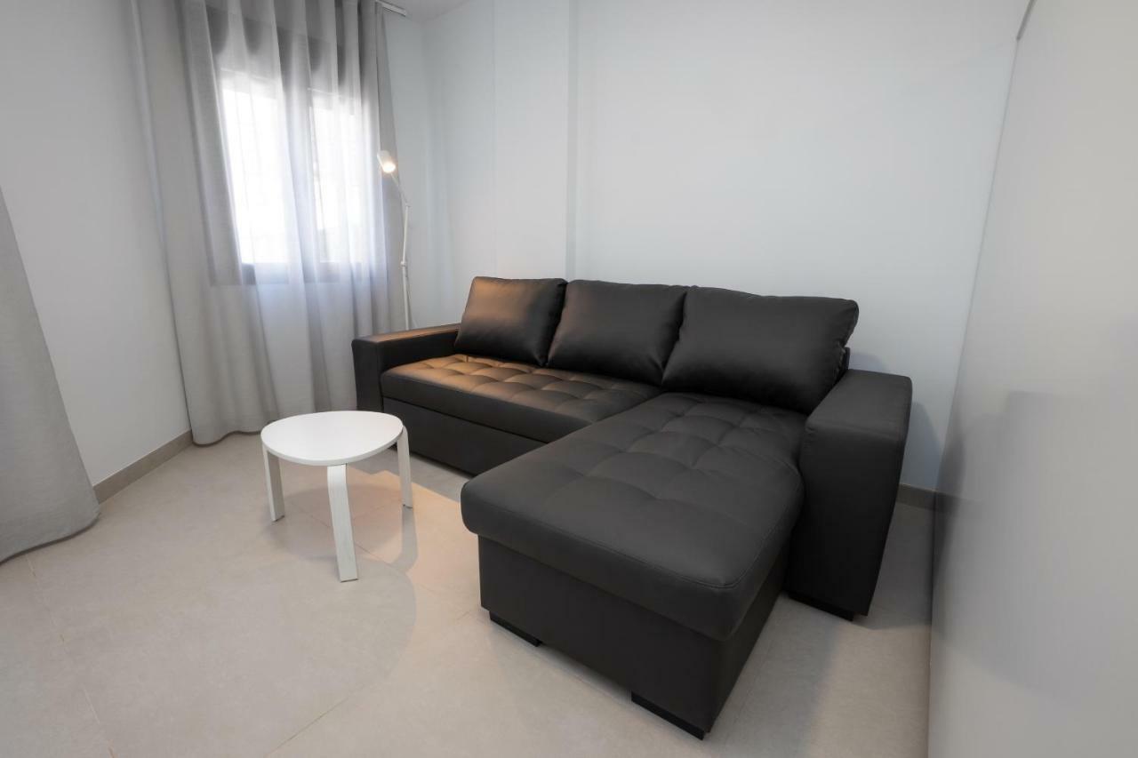 Apartamentos Mombasa 1 Planta ネルハ エクステリア 写真