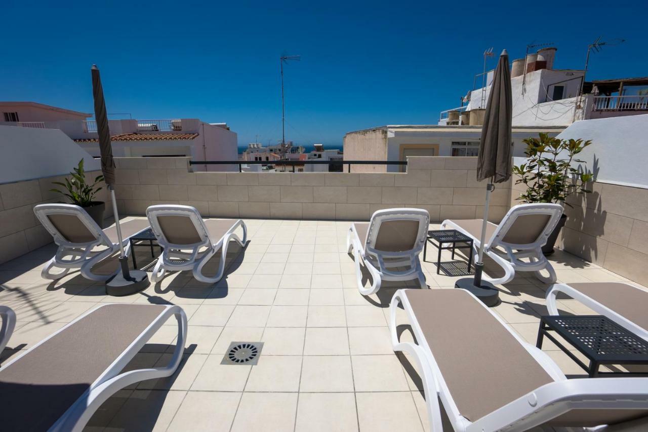 Apartamentos Mombasa 1 Planta ネルハ エクステリア 写真