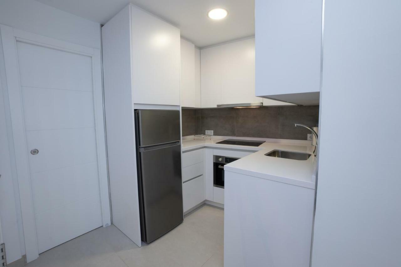 Apartamentos Mombasa 1 Planta ネルハ エクステリア 写真