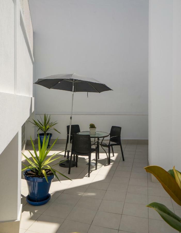 Apartamentos Mombasa 1 Planta ネルハ エクステリア 写真
